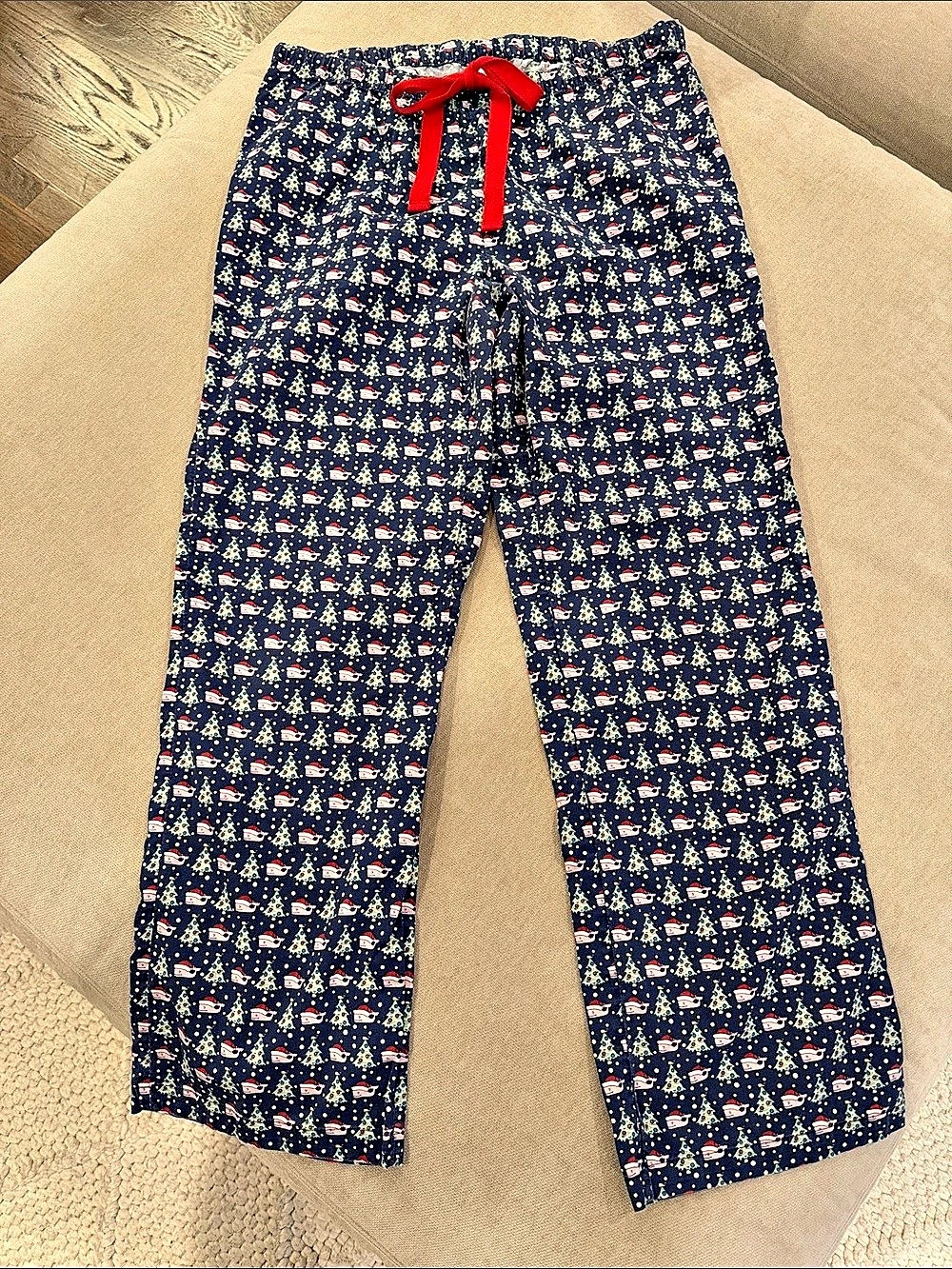 vineyard vines Holiday Santa Whale Flannel Pajama Pants Blue & Red Medium